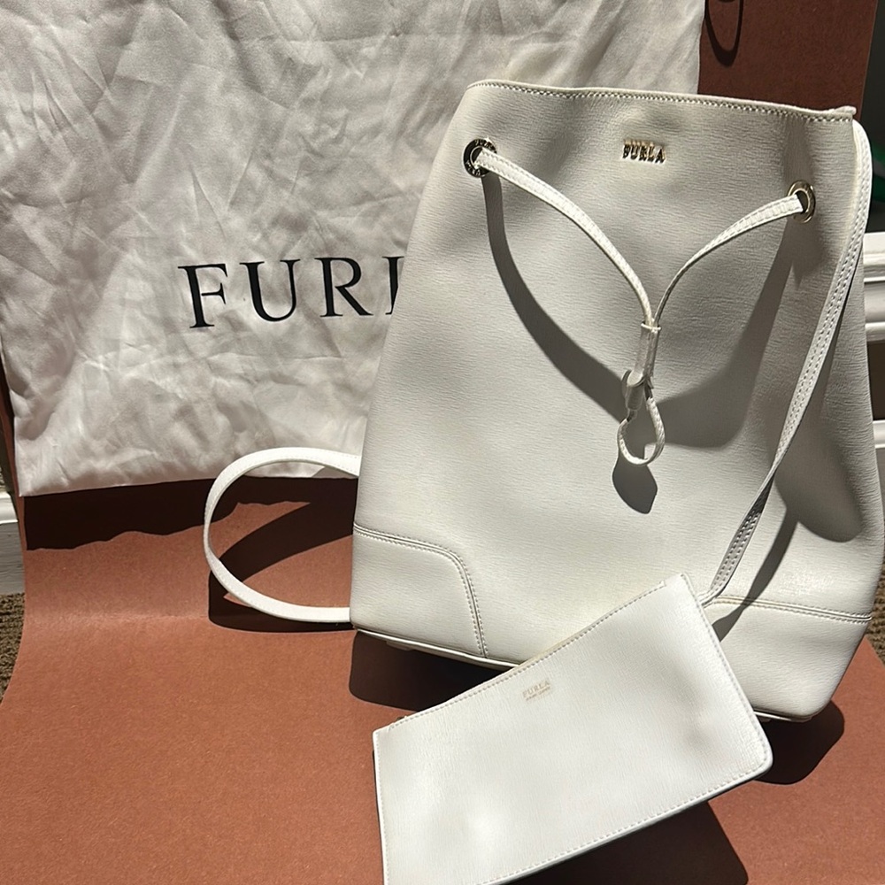 FURLA Bucket Bag 2way